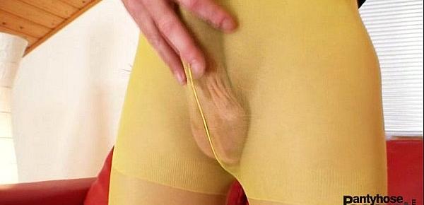  Nylon pantyhose lovers fucking through nylon tights